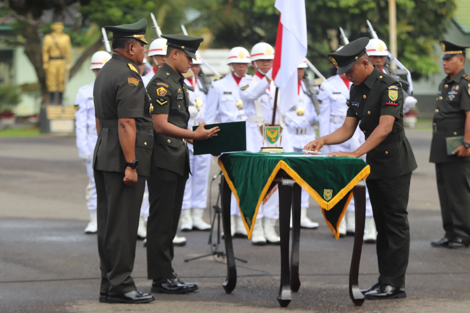 M. Shabilla Al Hakim, Anak Gembala Sapi Jadi Prajurit TNI AD