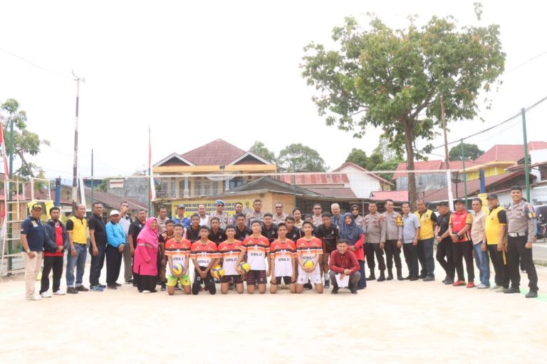 Piala Kapolresta Cup 1: Ajang Kompetisi Bola Voli Antar Pelajar Bukittinggi dan Agam Timur